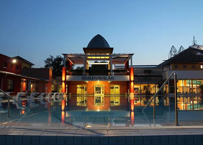Toemoerkeny Utcai Vendeghaz Гостевой дом 4*